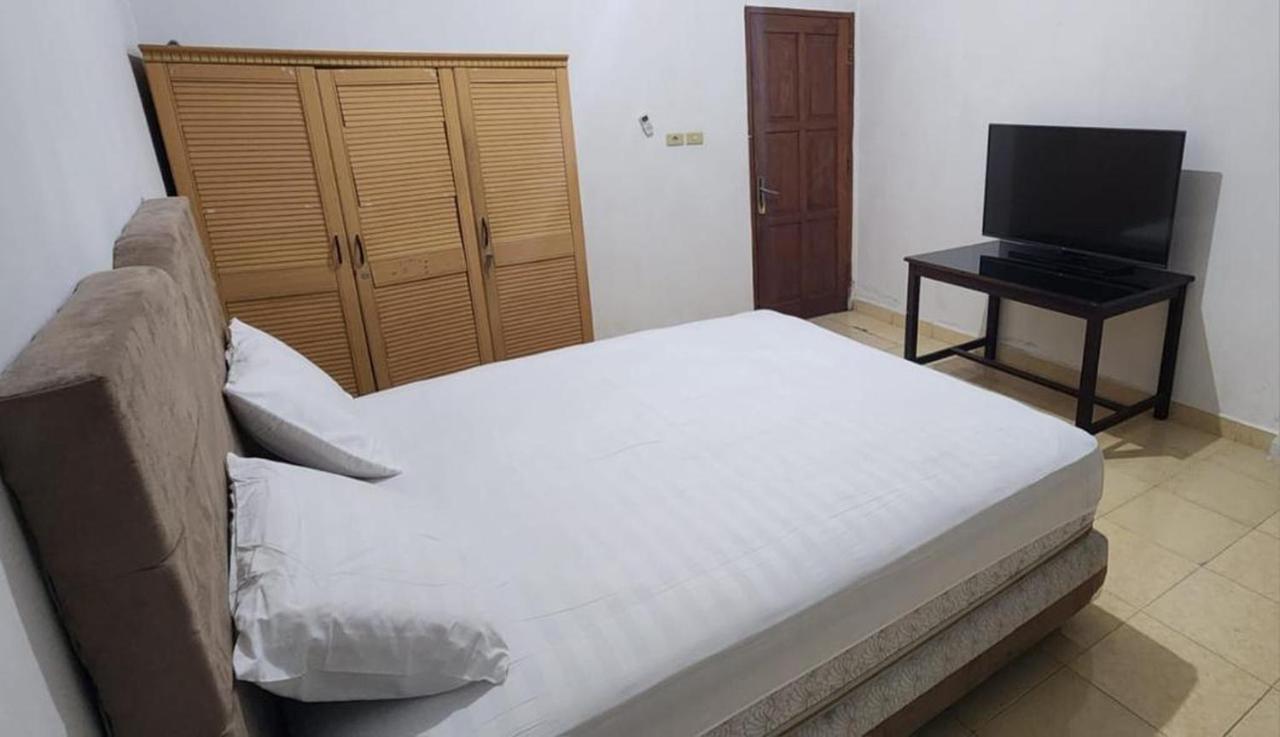 Permata Homestay Kotamobagu Mitra Reddoorz מראה חיצוני תמונה